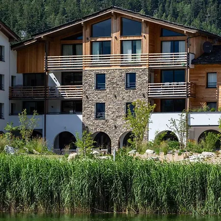 La Cordee 126 - All Year